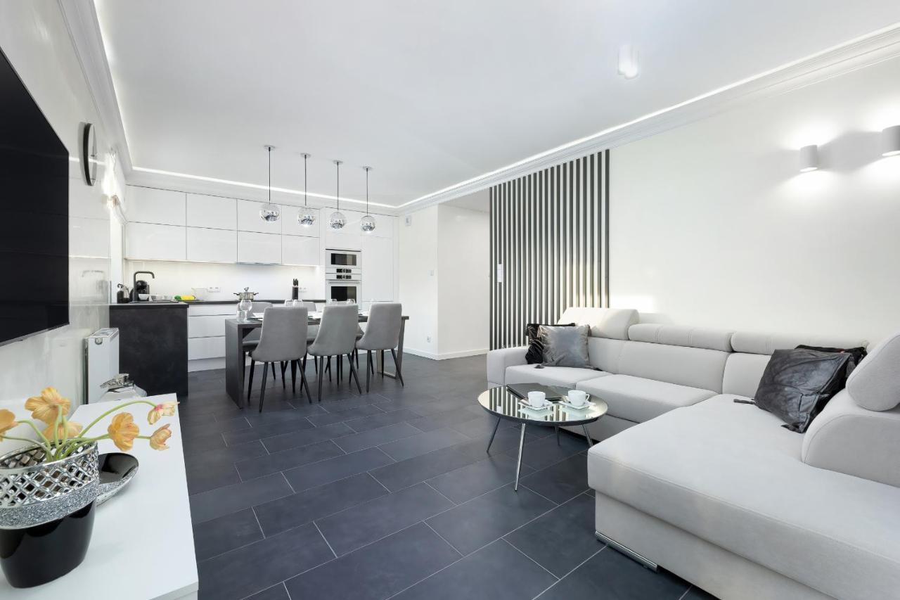 Apartamenty Sloneczne Tarasy By Noclegi Renters Дзивновек Екстериор снимка